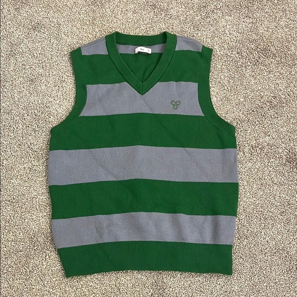 TNA Sweaters - TNA Green and Gray V-Neck Striped Sweater